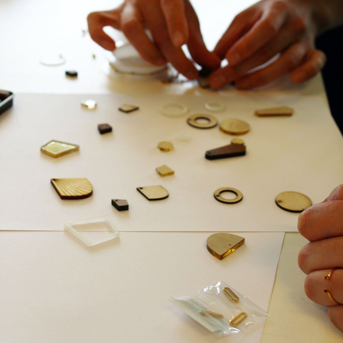 Workshop Modulaire Sieraden - Atelier in Utrecht - 28/11/26 om 14:30
