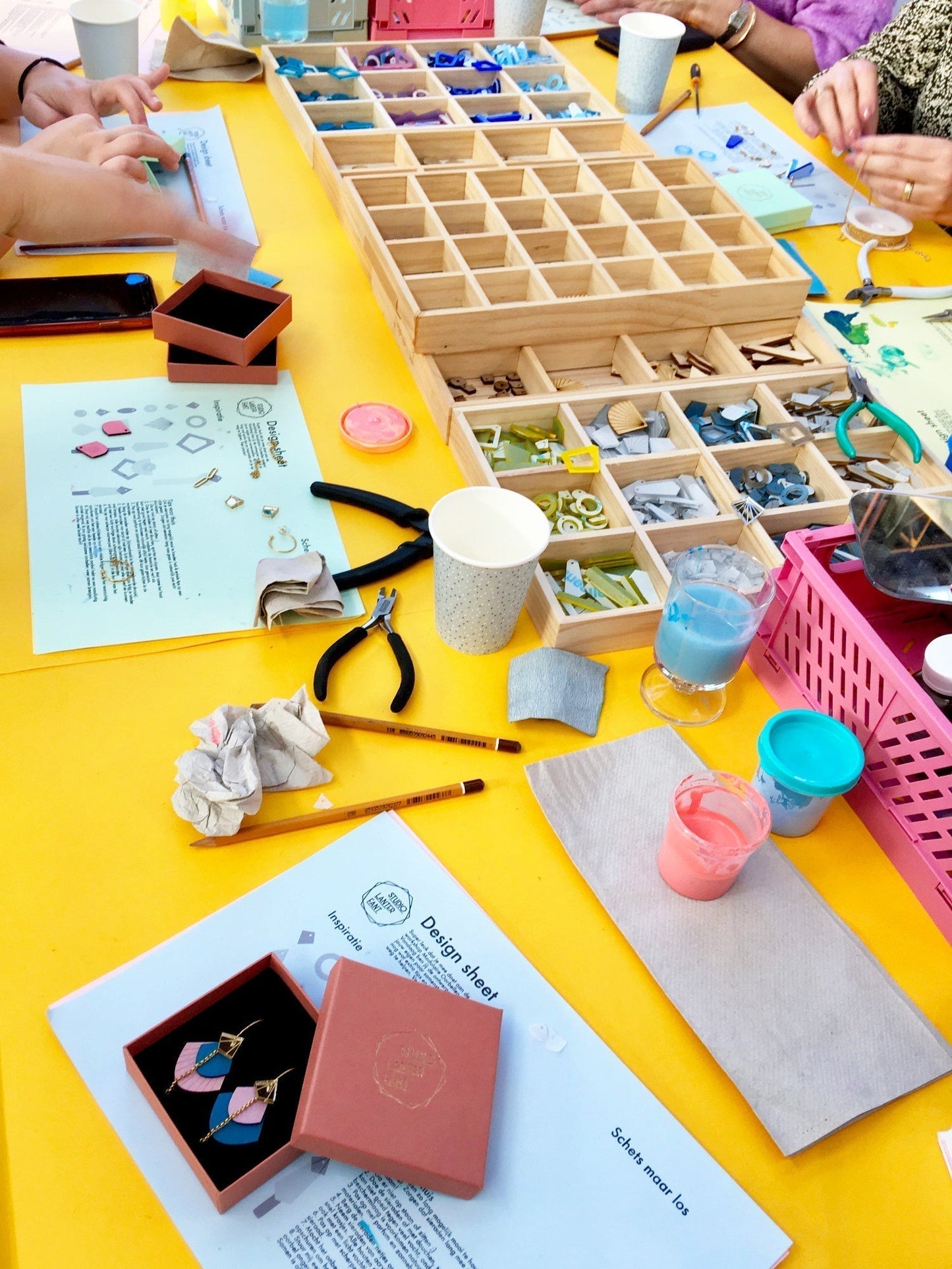 Workshop Modulaire Sieraden - Atelier in Utrecht - 28/11/26 om 14:30