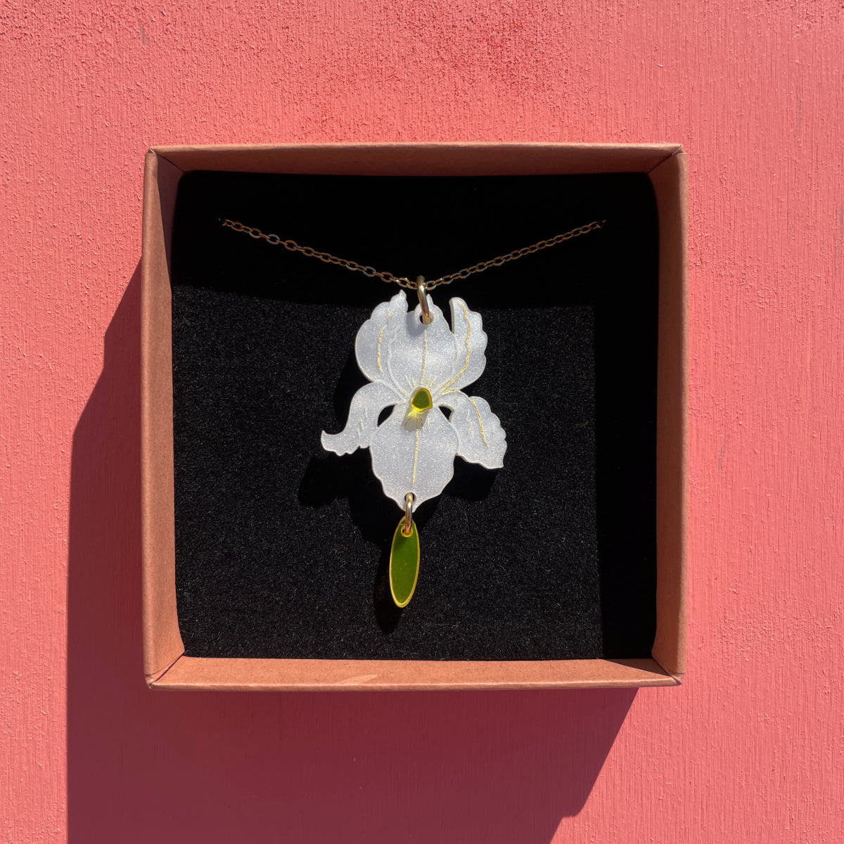 Iris ketting - wit